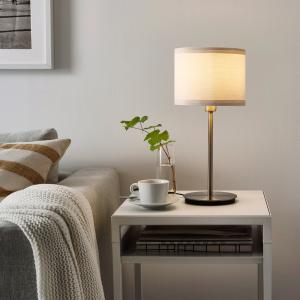 IKEA - Lámpara de mesa blanco/niquelado