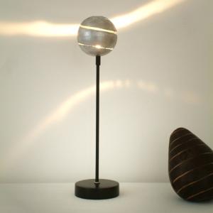 Lámpara de mesa decorativa BOLA LUZ PLATA - hierro
