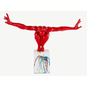 Figura SOLEDAD II de resina - 73x57 cm - Rojo - Venta Unica