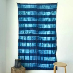 MOMOMUS Tapiz Shibori Tie Dye - 100% Algodón, Grande, Multiuso - Tapices de Pared Decorativos Ideales para la Decoración del Hogar, Habitación o Salón - Azul D, 135x210 cm